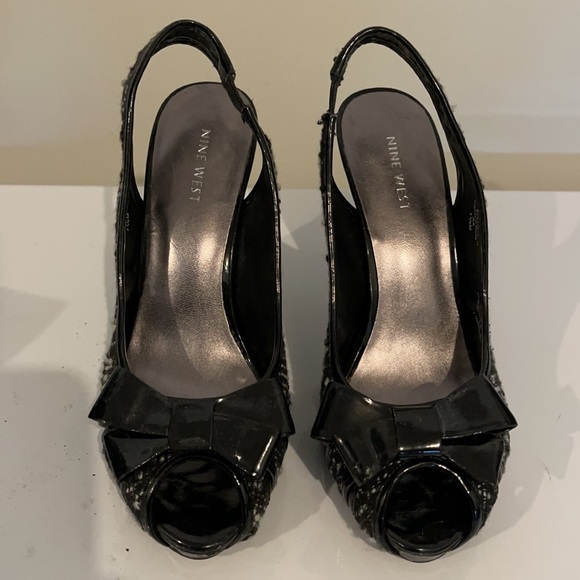 Nine West size 7.5 heels - Picture 2 of 4